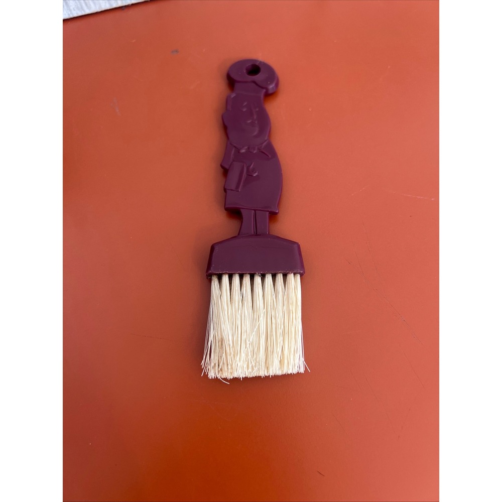 Vintage Chef Shaped Pastry Brush Burgundy Maroon Plastic Kitchen Basting Tool‎